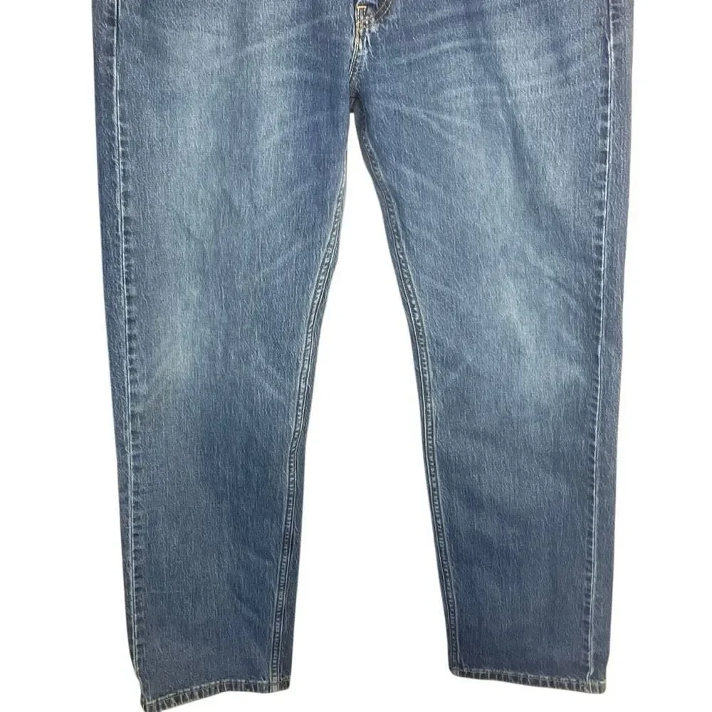 Levi’s 505 medium wash non ripped jeans men’s 36/32 #756